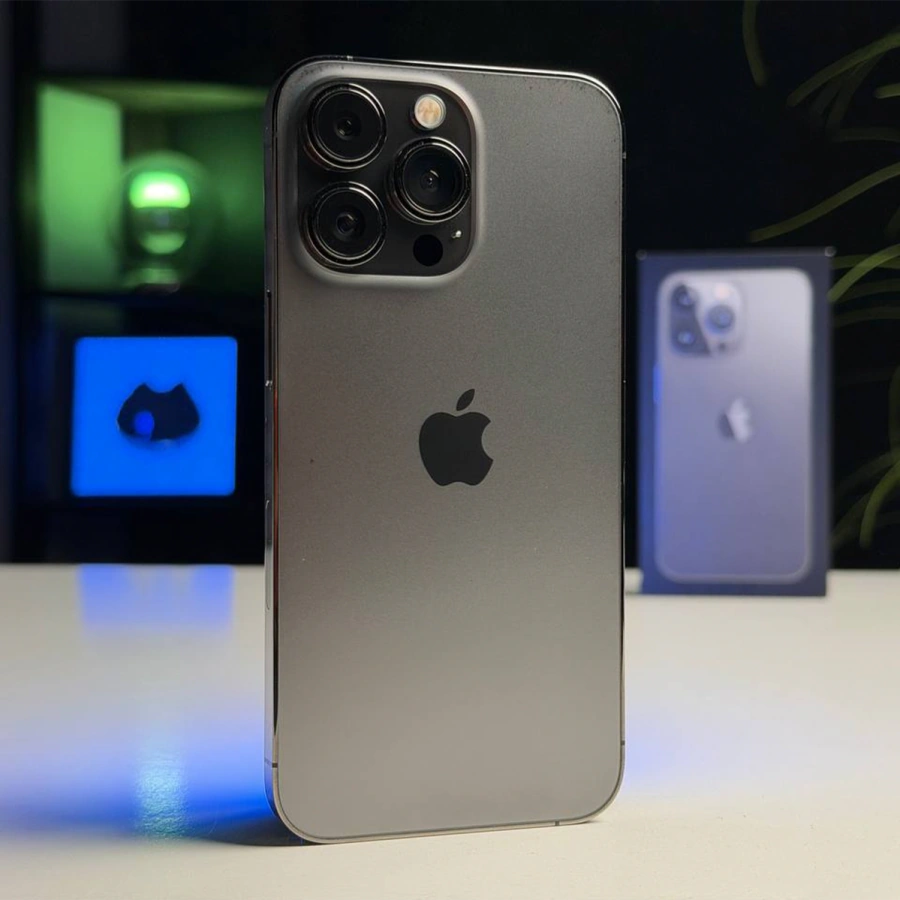 ВЖИВАНИЙ Б/У Apple iPhone 13 Pro 256GB Graphite (MLTW3, MLVE3) - Стан: гарний | Акумулятор: 100% | Комплектація: повний | Гарантія: 3 міс.