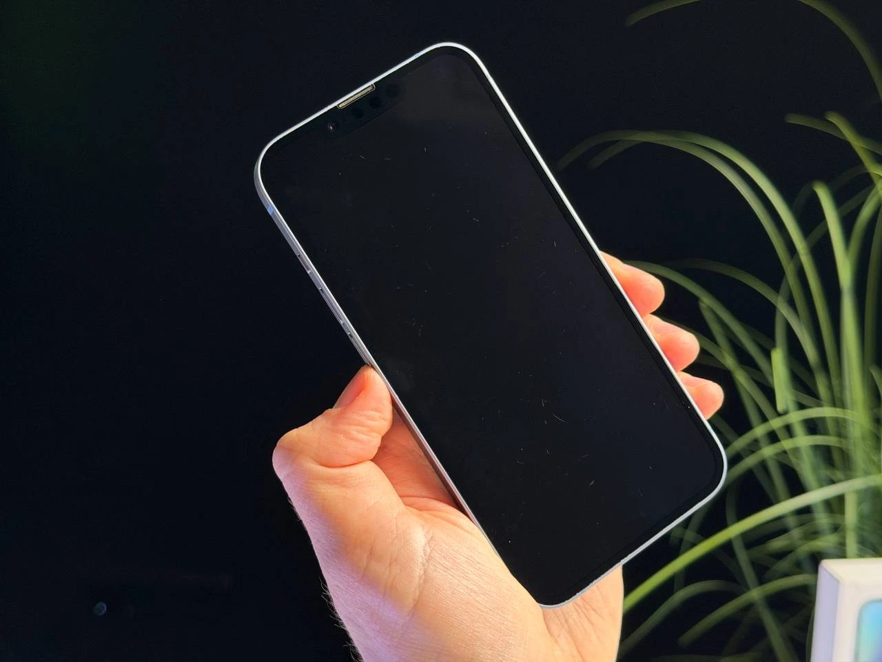 ВЖИВАНИЙ Б/У Apple iPhone 14 256GB Blue (MPWP3) - Стан: гарний | Акумулятор: 100% | Комплектація: повний | Гарантія: 3 міс.