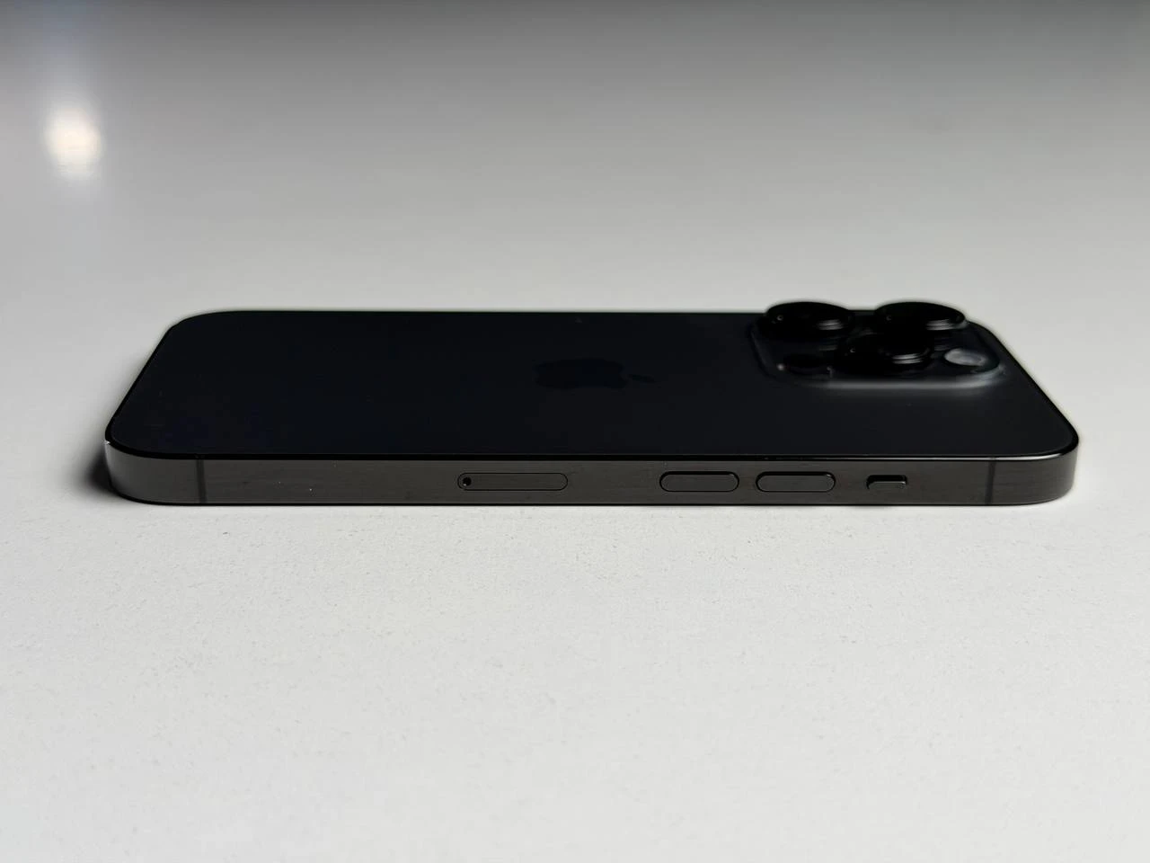 ВЖИВАНИЙ Б/У Apple iPhone 14 Pro 128GB Space Black (MPXV3) - Стан: гарний | Акумулятор: 87% | Комплектація: iPhone, кабель | Гарантія: 3 міс.