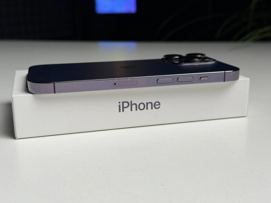 ВЖИВАНИЙ Б/У Apple iPhone 14 Pro 256GB Deep Purple (MQ1F3) - Стан: гарний | Акумулятор: 100% | Комплектація: повний | Гарантія: 3 міс.