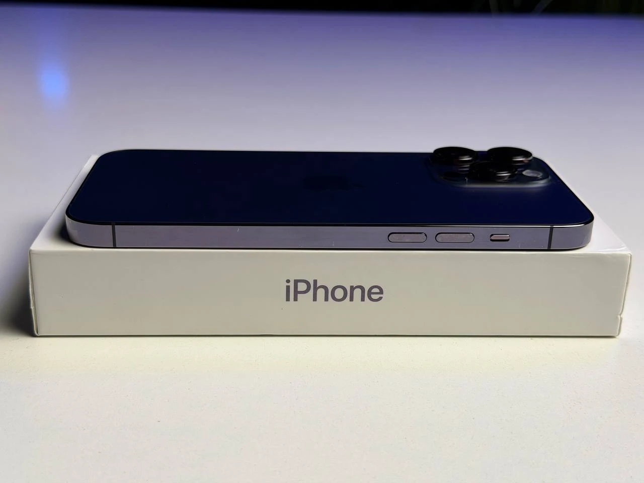ВЖИВАНИЙ Б/У Apple iPhone 14 Pro Max 256GB Deep Purple eSim (MQ8W3) - Стан: гарний | Акумулятор: 100% | Комплектація: повний | Гарантія: 3 міс.