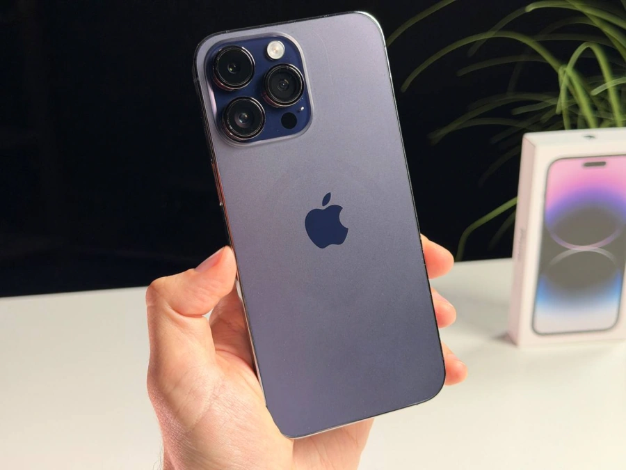 ВЖИВАНИЙ Б/У Apple iPhone 14 Pro Max 256GB Deep Purple (MQ9X3) - Состояние: хороший | Аккумулятор: 100% | Комплектация: iPhone, кабель | Гарантия: 3 мес.