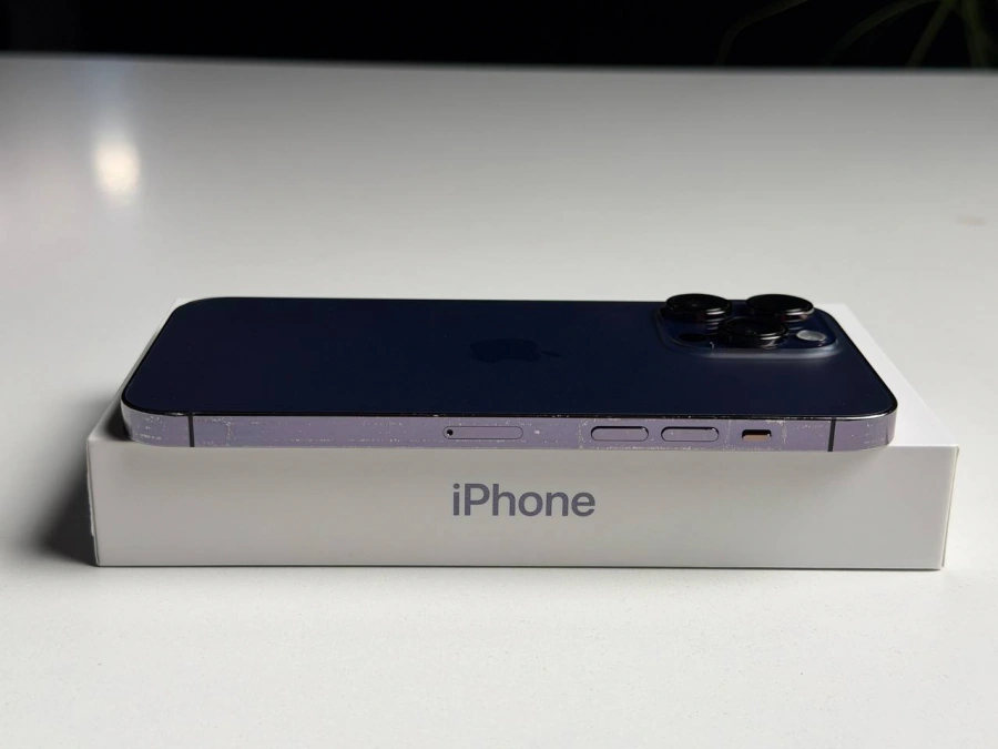 ВЖИВАНИЙ Б/У Apple iPhone 14 Pro Max 256GB Deep Purple (MQ9X3) - Состояние: хороший | Аккумулятор: 100% | Комплектация: iPhone, кабель | Гарантия: 3 мес.