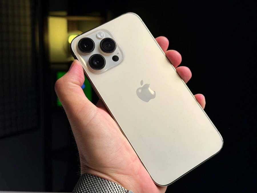 ВЖИВАНИЙ Б/У Apple iPhone 14 Pro Max 256GB Gold (MQ9W3) - Стан: задовільний | Акумулятор: 87% | Комплектація: iPhone, кабель | Гарантія: 3 міс.