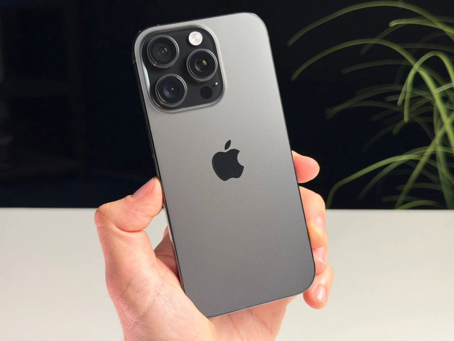 ВЖИВАНИЙ Б/У Apple iPhone 16 Pro 128GB Black Titanium (MYND3) - Стан: гарний | Акумулятор: 96% | Комплектація: повний | Гарантія: 3 міс.