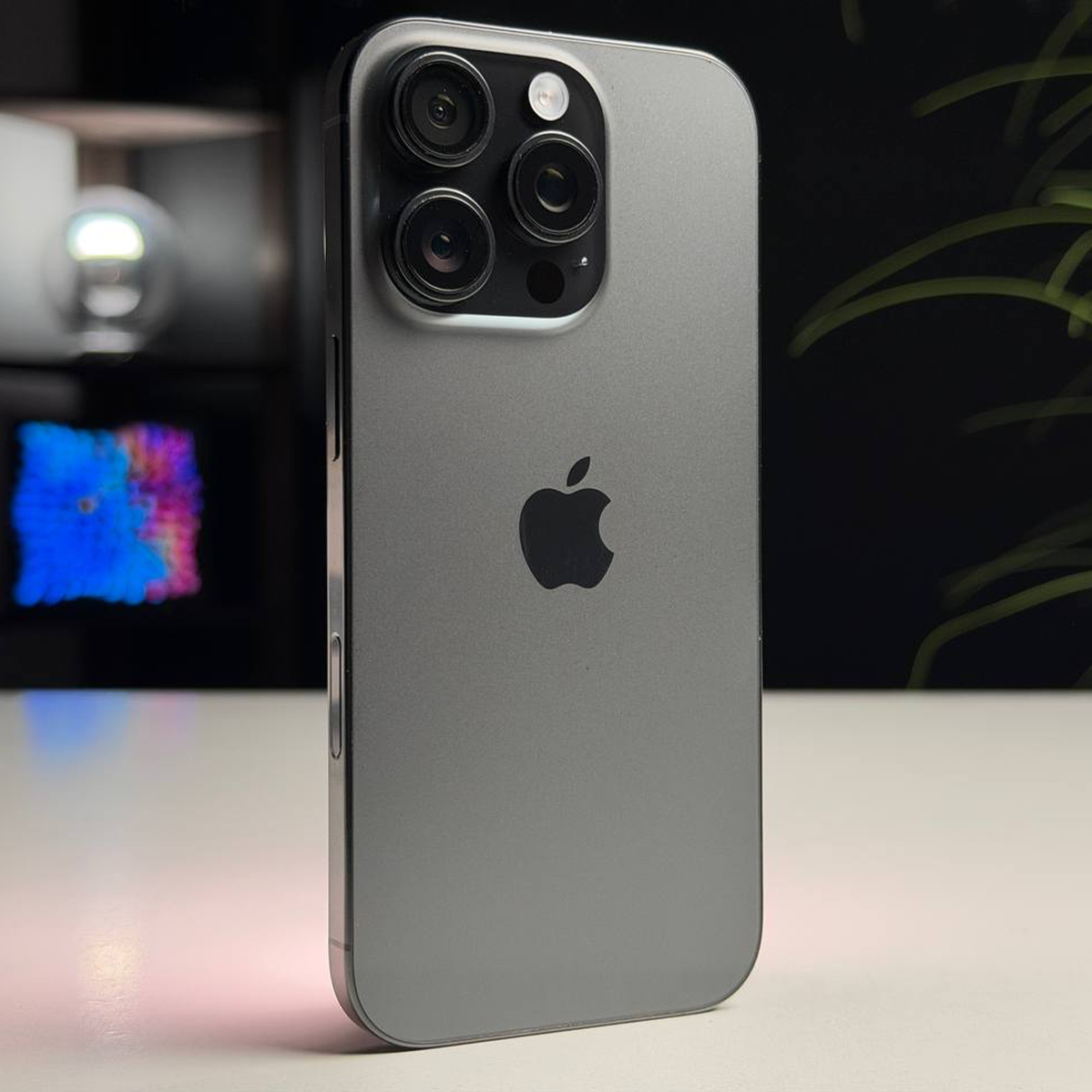 ВЖИВАНИЙ Б/У Apple iPhone 16 Pro 128GB Black Titanium (MYND3) - Стан: гарний | Акумулятор: 96% | Комплектація: повний | Гарантія: 3 міс.