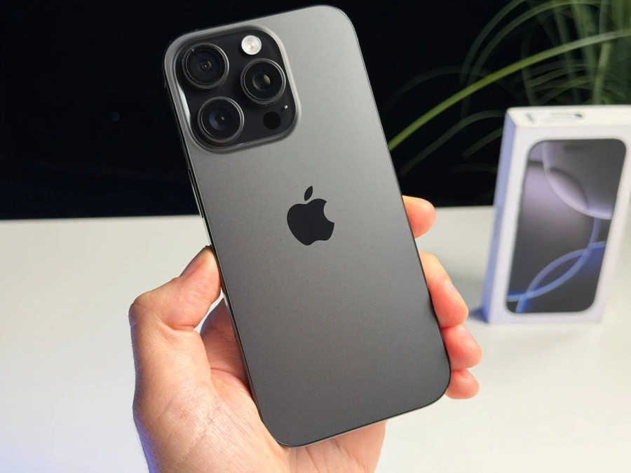 ВЖИВАНИЙ Б/У Apple iPhone 16 Pro 128GB Black Titanium (MYND3) - Состояние: хороший | Аккумулятор: 94% | Комплектация: полный | Гарантия: 3 мес.