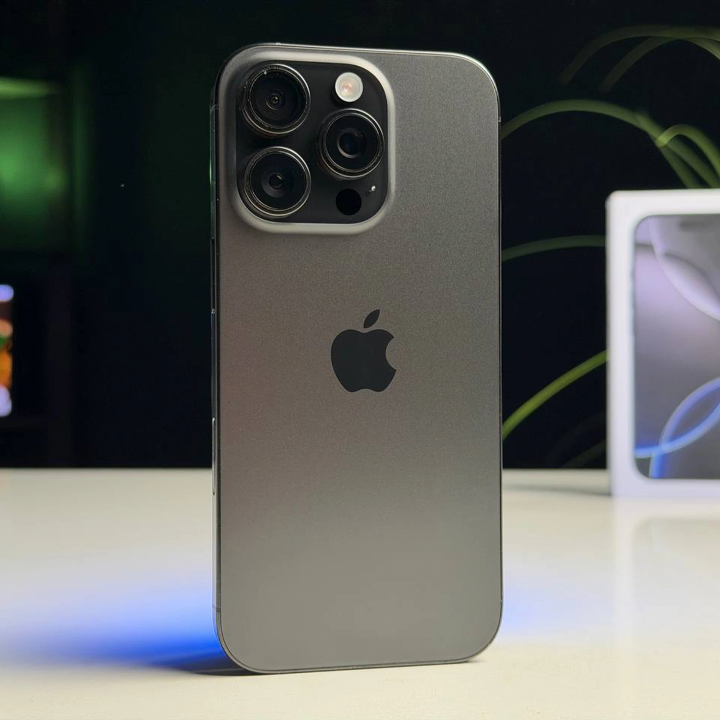 ВЖИВАНИЙ Б/У Apple iPhone 16 Pro 128GB Black Titanium (MYND3) - Состояние: хороший | Аккумулятор: 94% | Комплектация: полный | Гарантия: 3 мес. ВЖИВАНИЙ Б/У Apple iPhone 16 Pro 128GB Black Titanium (MYND3) - Состояние: хороший | Аккумулятор: 94% | Комплектация: полный | Гарантия: 3 мес.