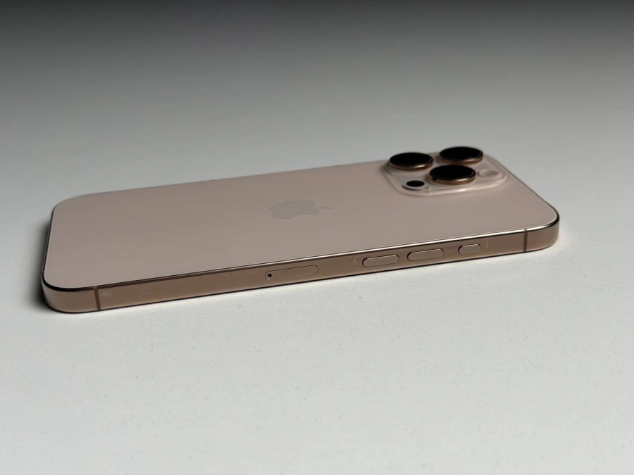 ВЖИВАНИЙ Б/У Apple iPhone 16 Pro Max 512GB Desert Titanium (MYX23) - Стан: гарний | Акумулятор: 95% | Комплектація: повний | Гарантія: 3 міс.