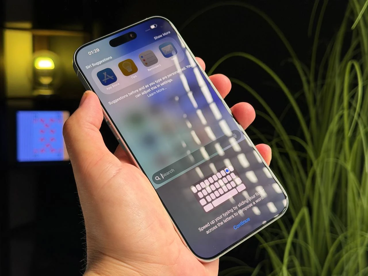 ВЖИВАНИЙ Б/У Apple iPhone 16 Pro Max 512GB White Titanium (MYX13) - Стан: гарний | Акумулятор: 92% | Комплектація: iPhone, кабель | Гарантія: 3 міс.