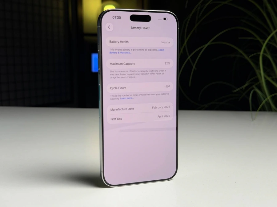 ВЖИВАНИЙ Б/У Apple iPhone 16 Pro Max 512GB White Titanium (MYX13) - Стан: гарний | Акумулятор: 92% | Комплектація: iPhone, кабель | Гарантія: 3 міс.