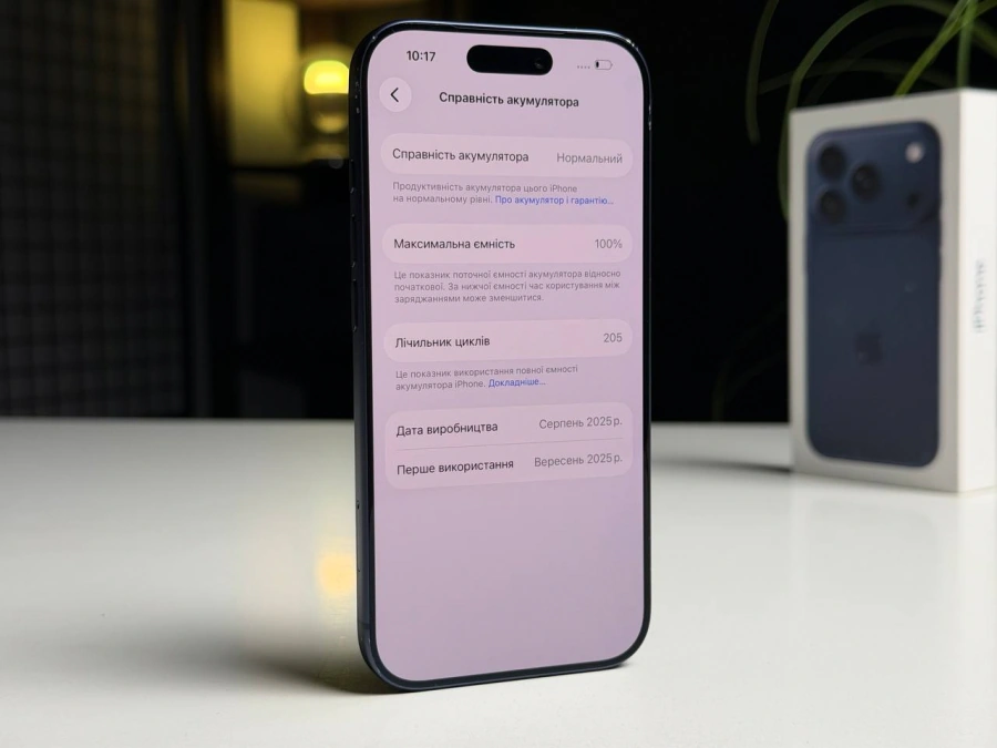 ВЖИВАНИЙ Б/У Apple iPhone 17 Pro 512GB Deep Blue (MG8N4) - Состояние: хороший | Аккумулятор: 100% | Комплектация: iPhone, кабель | Гарантия: 3 мес.
