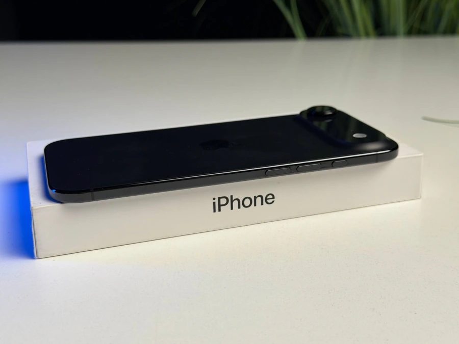 ВЖИВАНИЙ Б/У Apple iPhone Air 256GB Space Black (MG2L4, MG184, MG274) - Состояние: идеальный | Аккумулятор: 100% | Комплектация: полный | Гарантия: 3 мес.