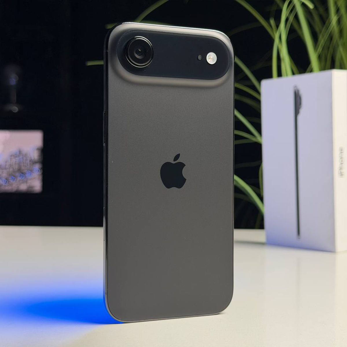 ВЖИВАНИЙ Б/У Apple iPhone Air 256GB Space Black (MG2L4, MG184, MG274) - Состояние: идеальный | Аккумулятор: 100% | Комплектация: полный | Гарантия: 3 мес.