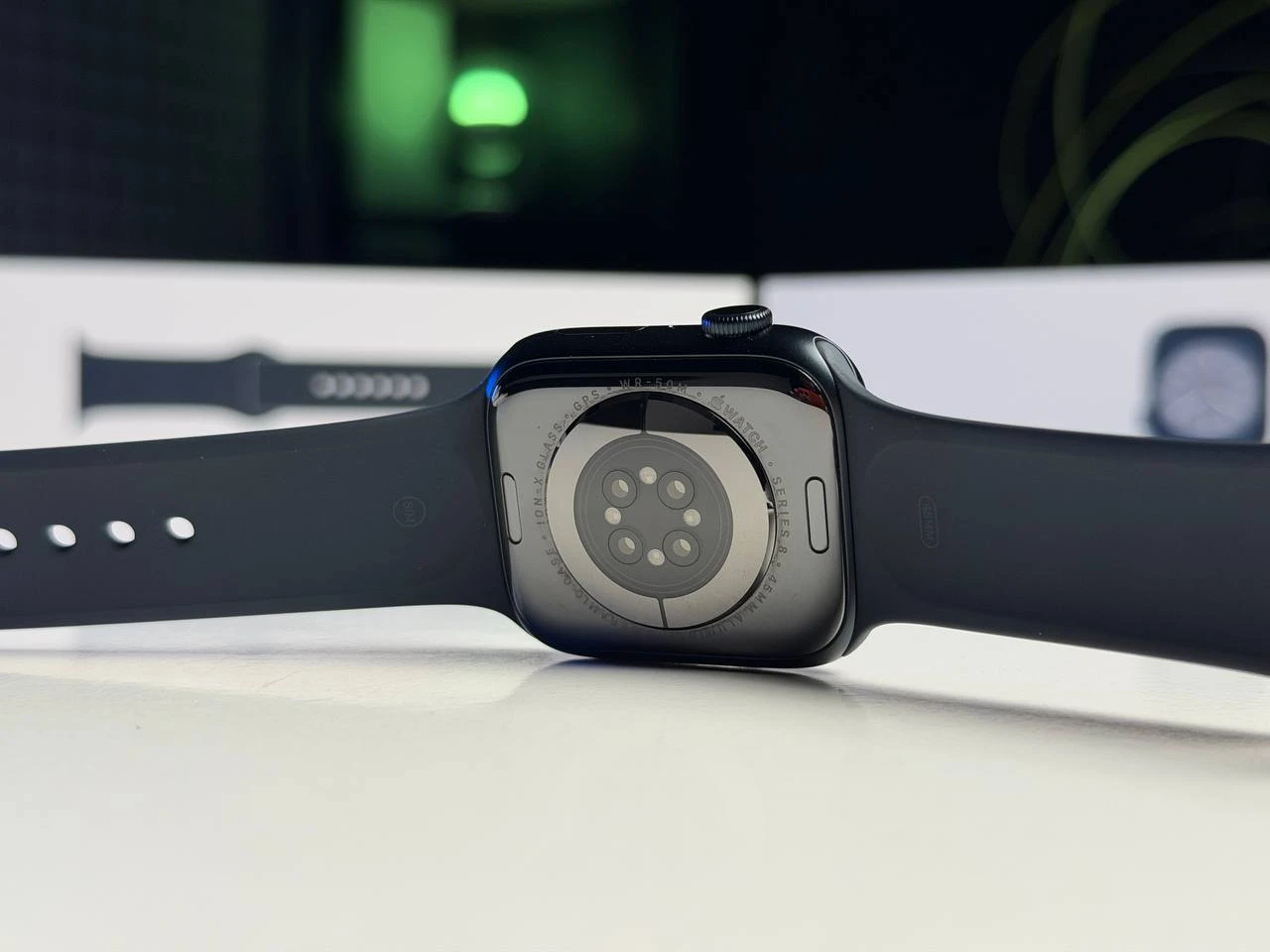 ВИТРИННЫЙ Apple Watch Series 8 GPS 45mm Midnight Aluminum Case with Midnight Sport Band - S/M (MNUJ3) - Состояние: идеальный | Аккумулятор: 100% | Комплектация: полный | Гарантия: 3 мес.