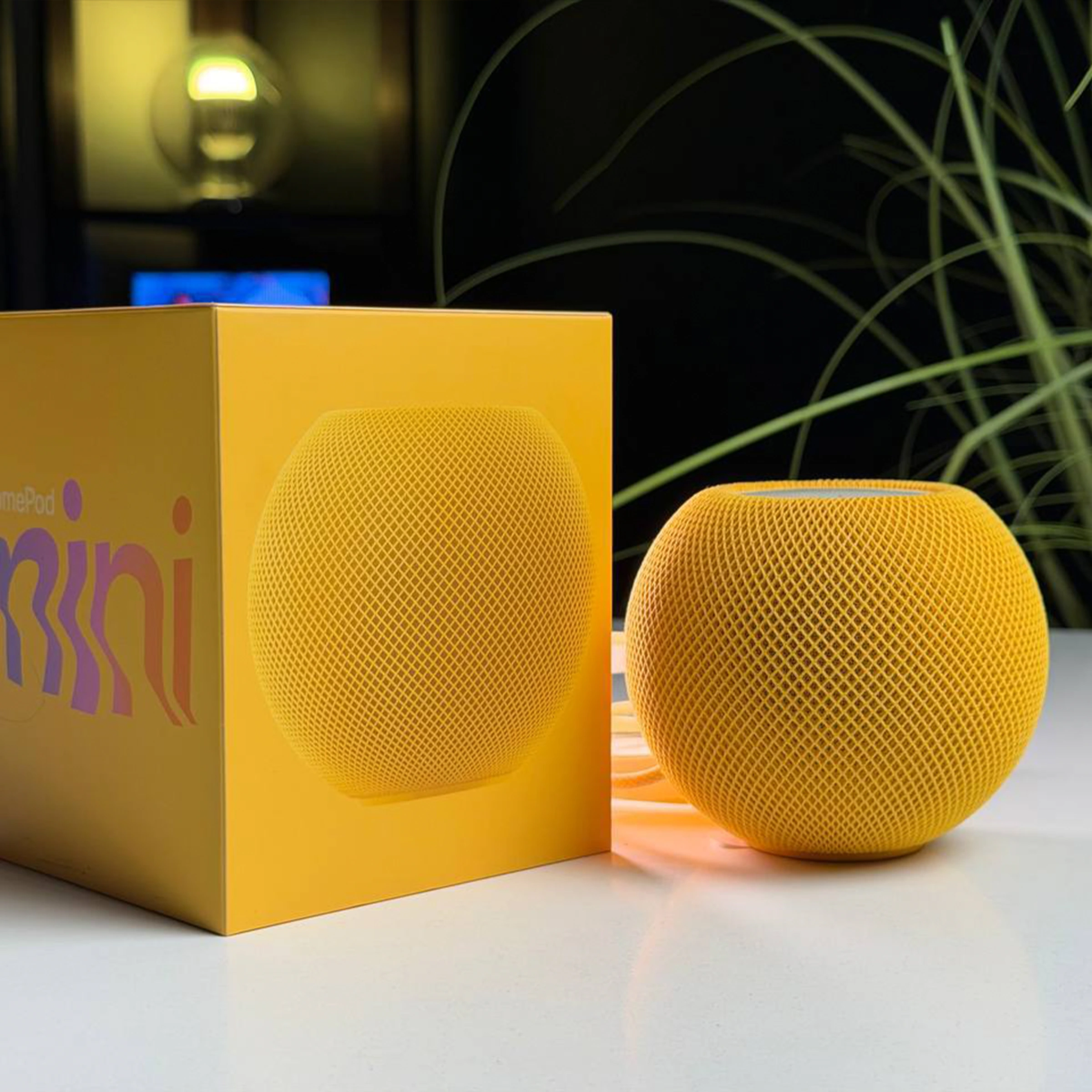 ВИТРИННАЯ Колонка Apple HomePod mini Yellow (MJ2E3) US вилка - Состояние: идеальный | Комплектация: полный | Гарантия: 3 мес.