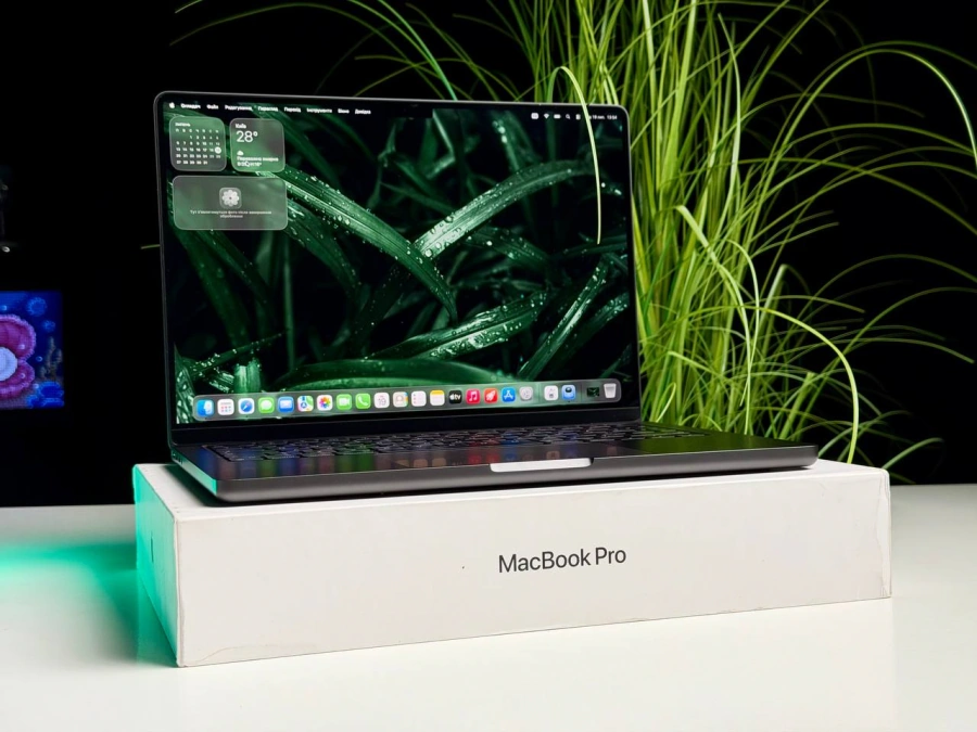 ВЖИВАНИЙ Б/У MacBook Pro 14" M3 Pro/11CPU/14GPU/18GB/512GB Space Black 2023 (MRX33) - Стан: гарний | Акумулятор: 97% | Комплектація: повний | Гарантія: 3 міс.