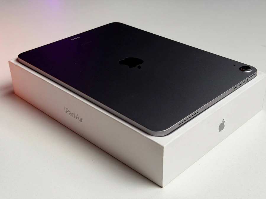 ВЖИВАНИЙ Б/У Планшет Apple iPad Air 11'' M2 2024 Wi-Fi 256GB Space Gray (MUWG3) - Состояние: хороший | Аккумулятор: 93% | Комплектация: полный | Гарантия: 3 мес.