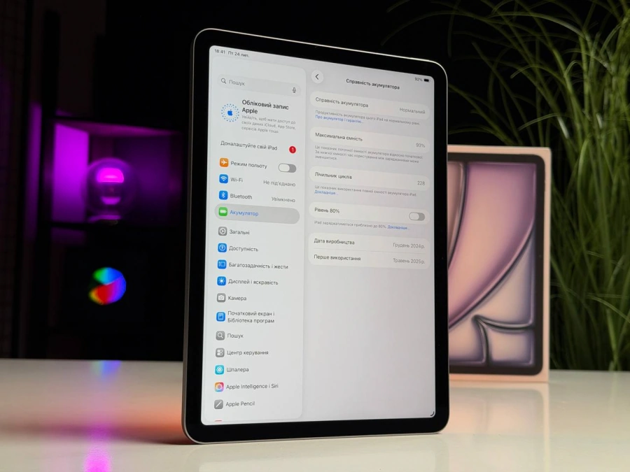 ВЖИВАНИЙ Б/У Планшет Apple iPad Air 11'' M2 2024 Wi-Fi 256GB Space Gray (MUWG3) - Состояние: хороший | Аккумулятор: 93% | Комплектация: полный | Гарантия: 3 мес.