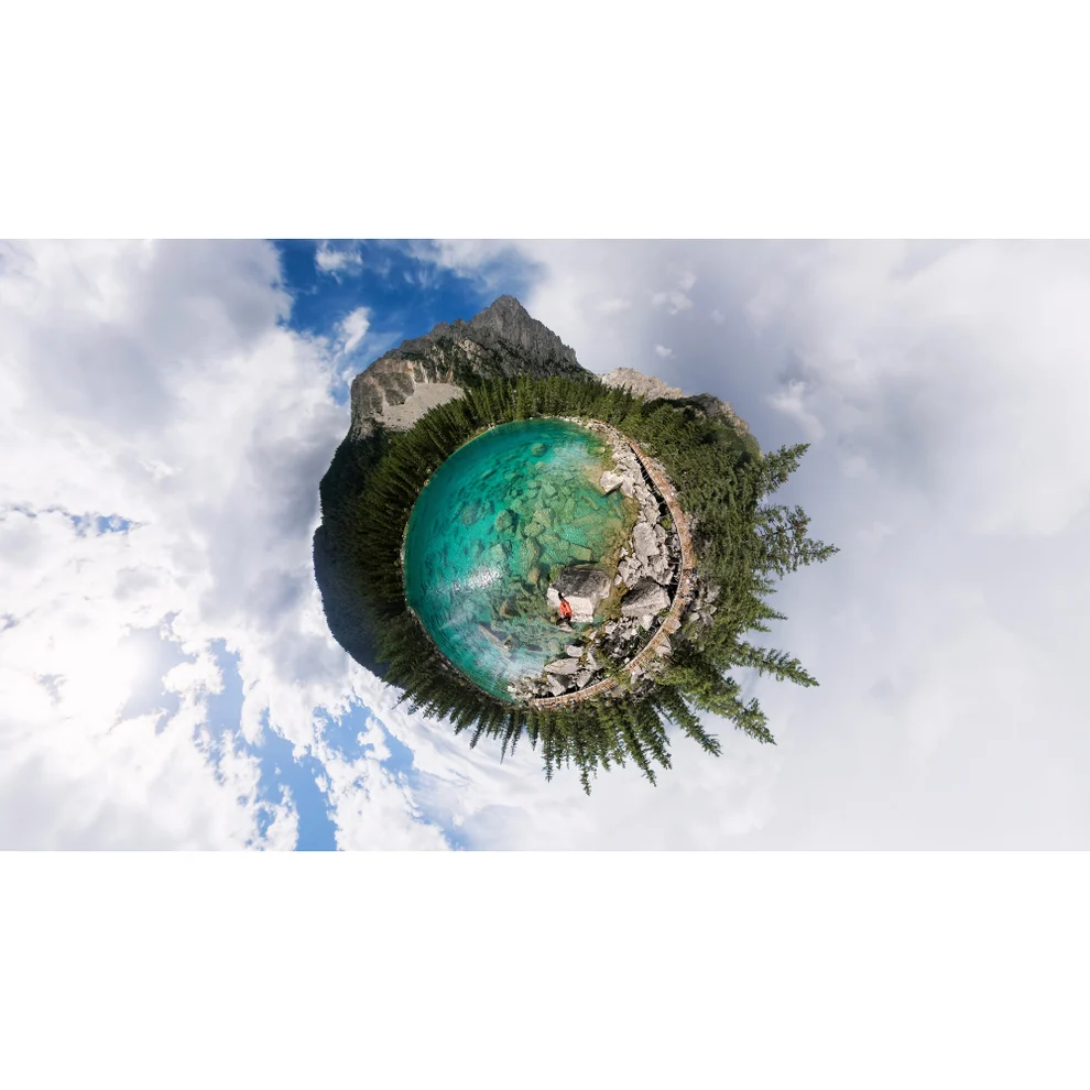 Экшн-камера Insta360 X6 Creator Bundle - Midnight Black