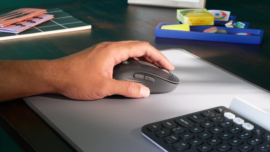 Миша Logitech Signature M650 L LEFT Wireless Mouse - Graphite (910-006239)