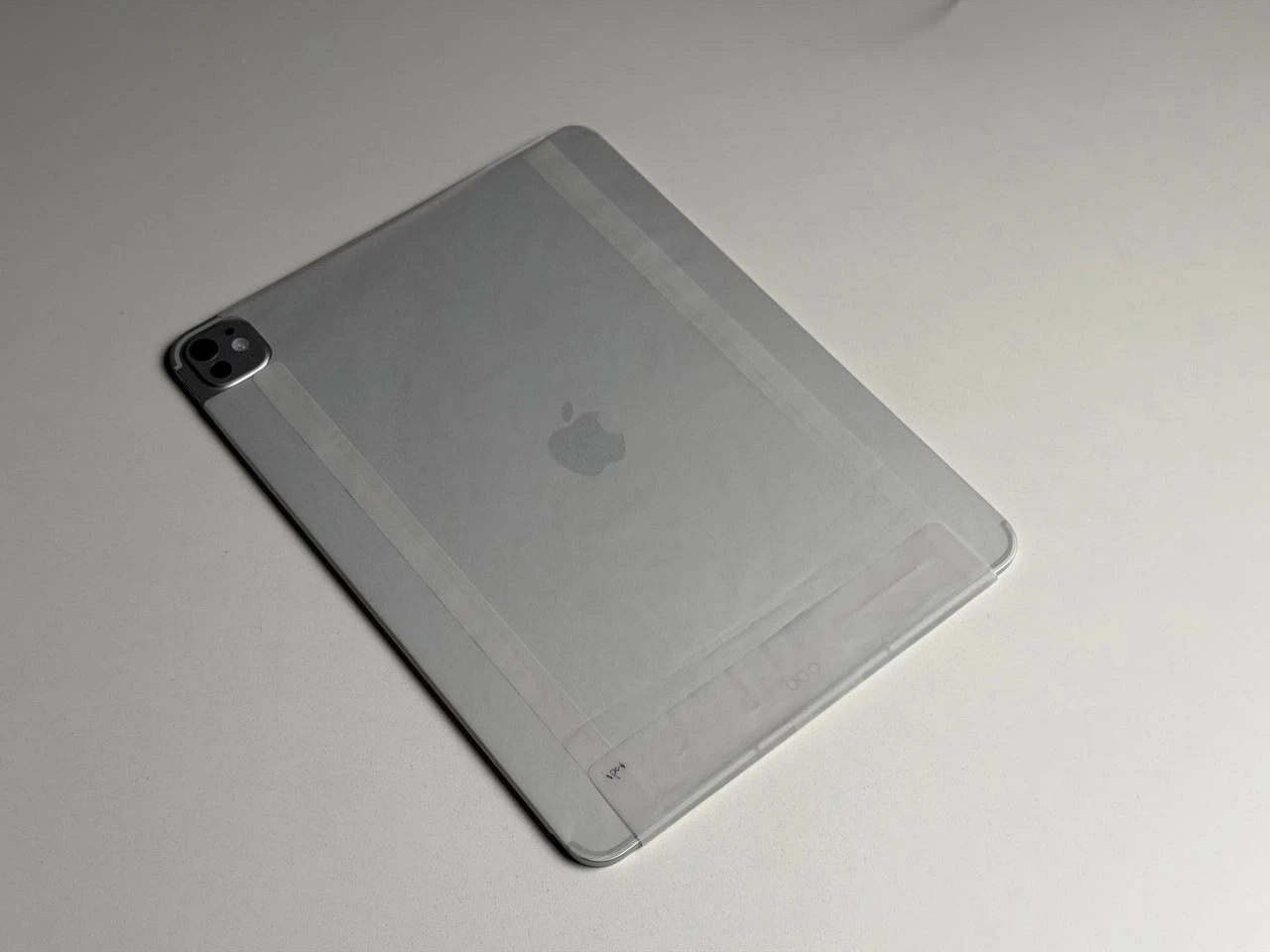 NEW NO BOX Apple iPad Pro 13" M5 2025 Wi-Fi + Cellular 256GB with Standard glass - Silver (ME7X4) - Стан: новий, не активований | Акумулятор: 100% | Комплектація: iPad, кабель | Гарантія: 12 міс.