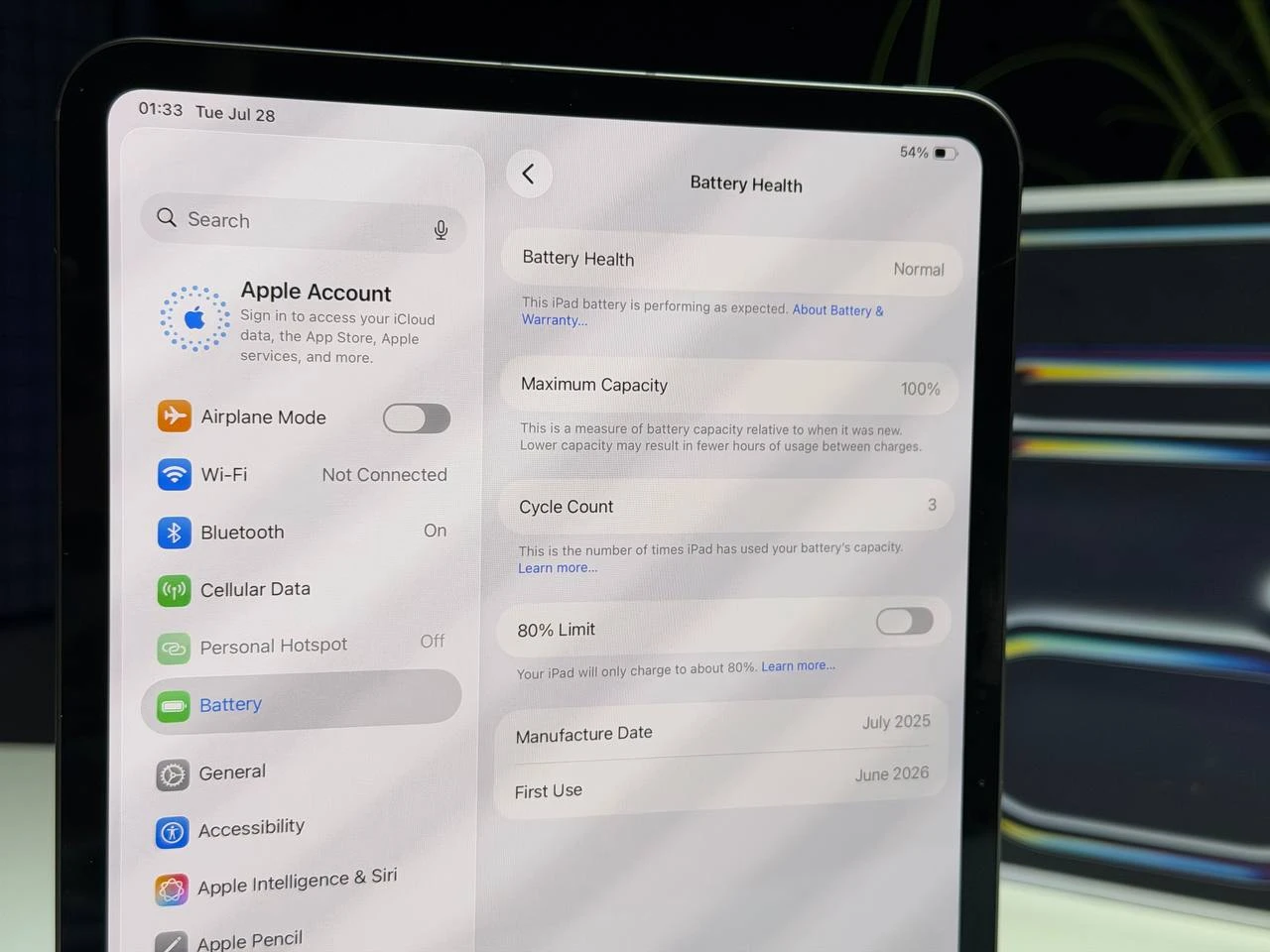 OPEN BOX Apple iPad Pro 11" M5 2025 Wi-Fi + Cellular 256GB with Standard glass - Space Black (ME2N4) - Стан: ідеальний | Акумулятор: 100% | Комплектація: повний | Гарантія: 9 міс.