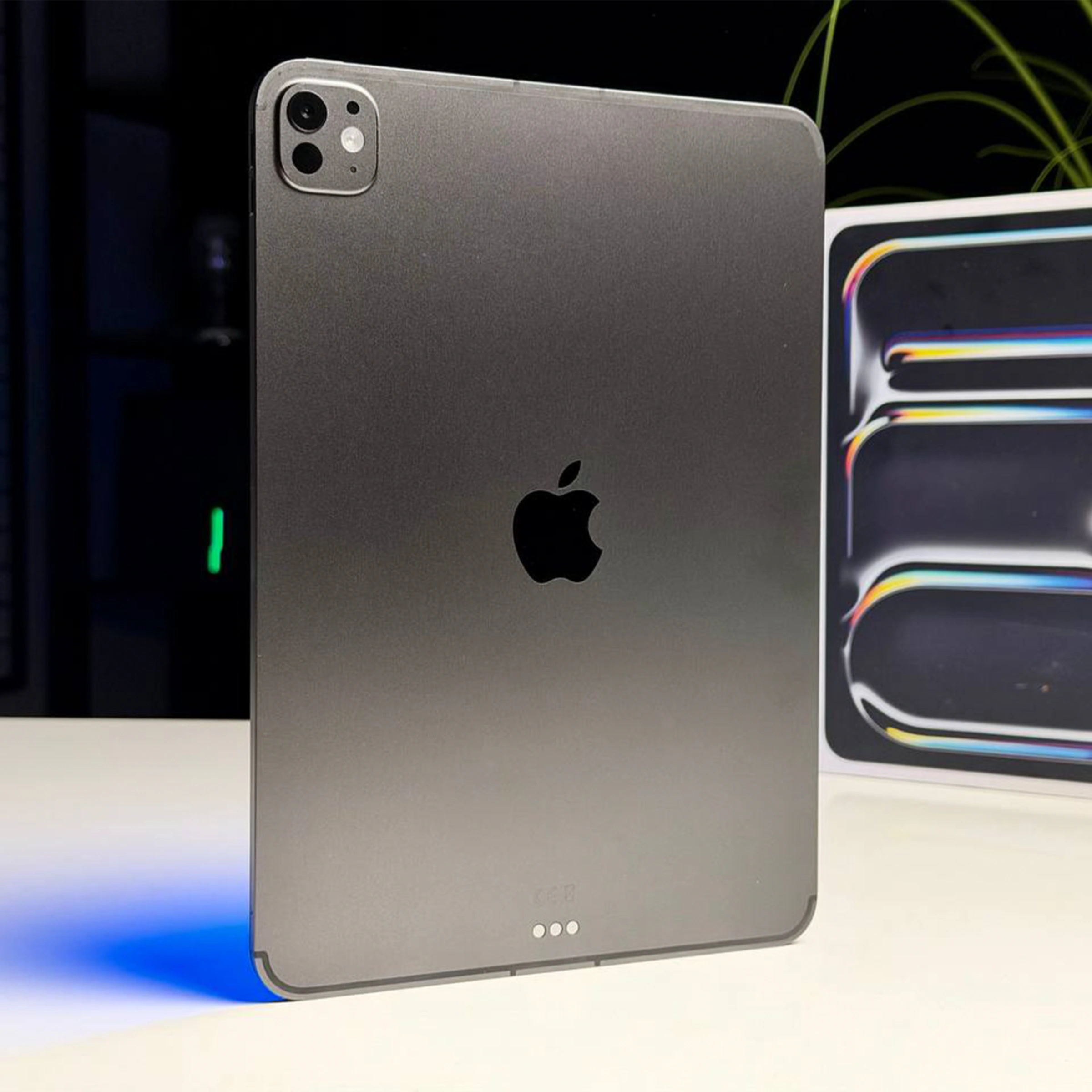 OPEN BOX Apple iPad Pro 11" M5 2025 Wi-Fi + Cellular 256GB with Standard glass - Space Black (ME2N4) - Стан: ідеальний | Акумулятор: 100% | Комплектація: повний | Гарантія: 9 міс. OPEN BOX Apple iPad Pro 11" M5 2025 Wi-Fi + Cellular 256GB with Standard glass - Space Black (ME2N4) - Стан: ідеальний | Акумулятор: 100% | Комплектація: повний | Гарантія: 9 міс.
