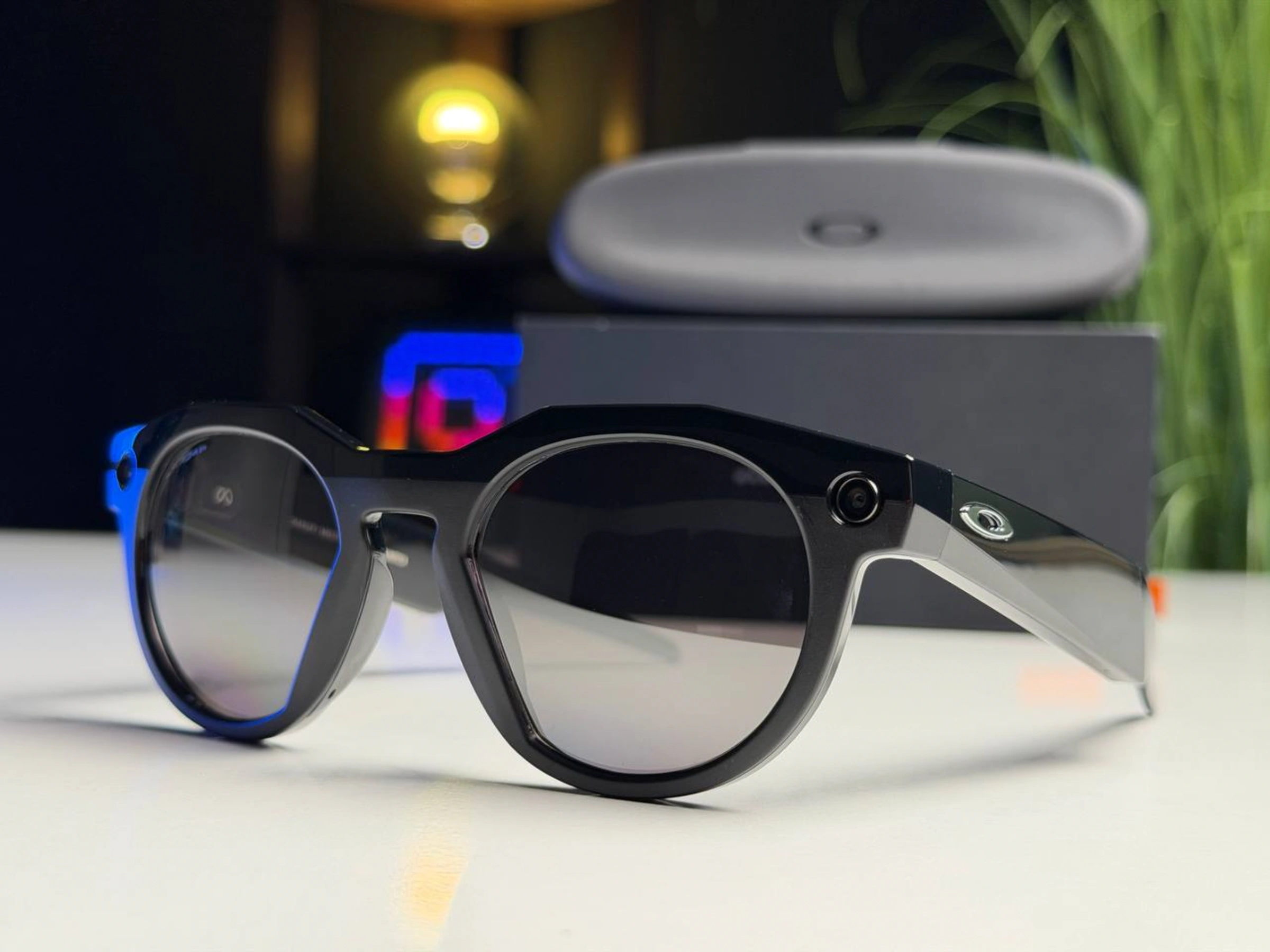 OPEN BOX Смарт-окуляри Oakley | Meta HSTN - Black Frame / Prizm Black Polarized Lenses (OW8002‑0351) - Стан: ідеальний | Акумулятор: 100% | Комплектація: повний | Гарантія: 3 міс.
