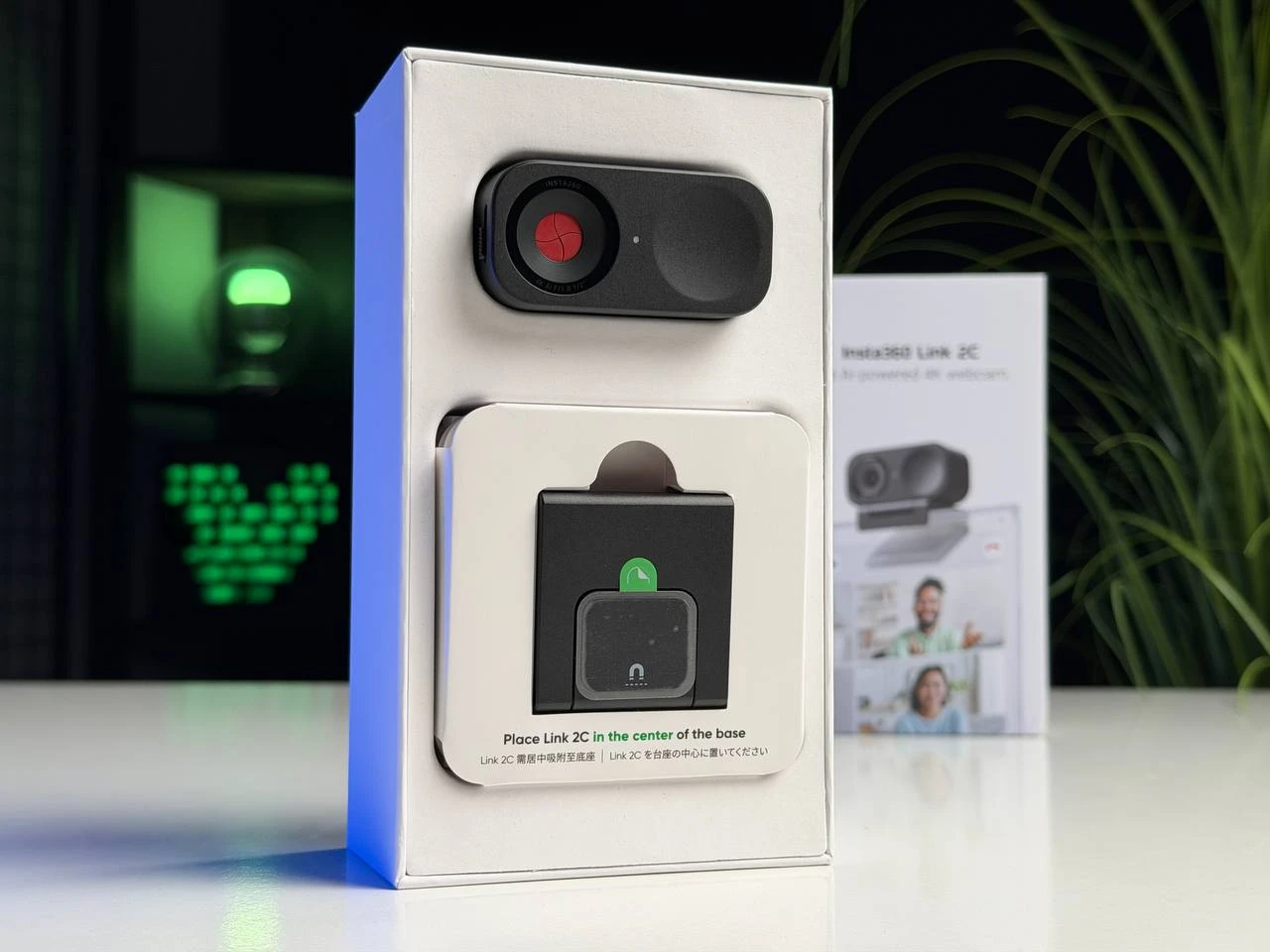 OPEN BOX Веб-камера Insta360 Link 2C [Standard Bundle] - Graphite Black (CINSABNA) - Состояние: идеальное, новая | Комплектация: полный | Гарантия: 3 мес.