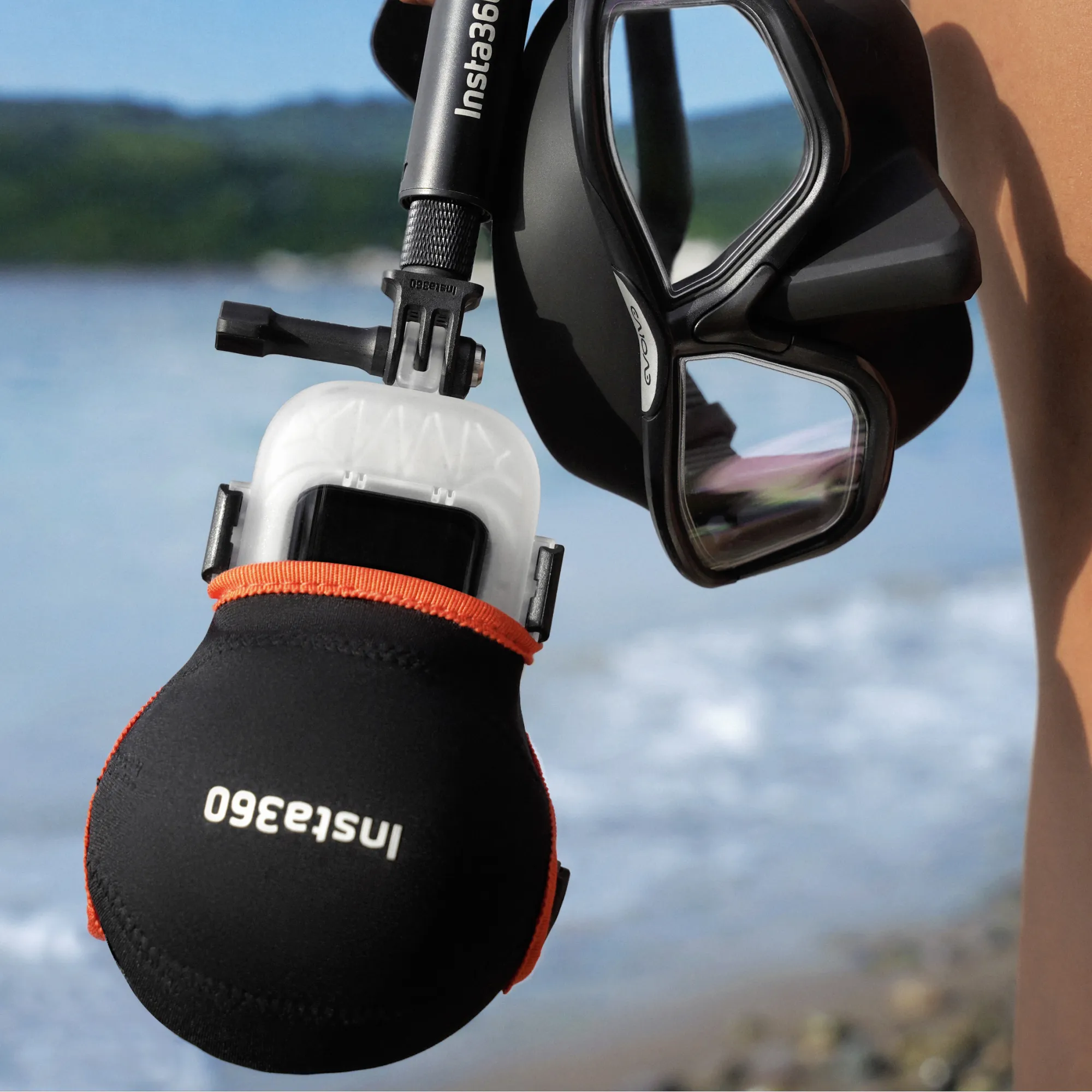 Подводный бокс для 360° съемки Insta360 X6 Invisible Dive Case Pro (CINSBBXG)