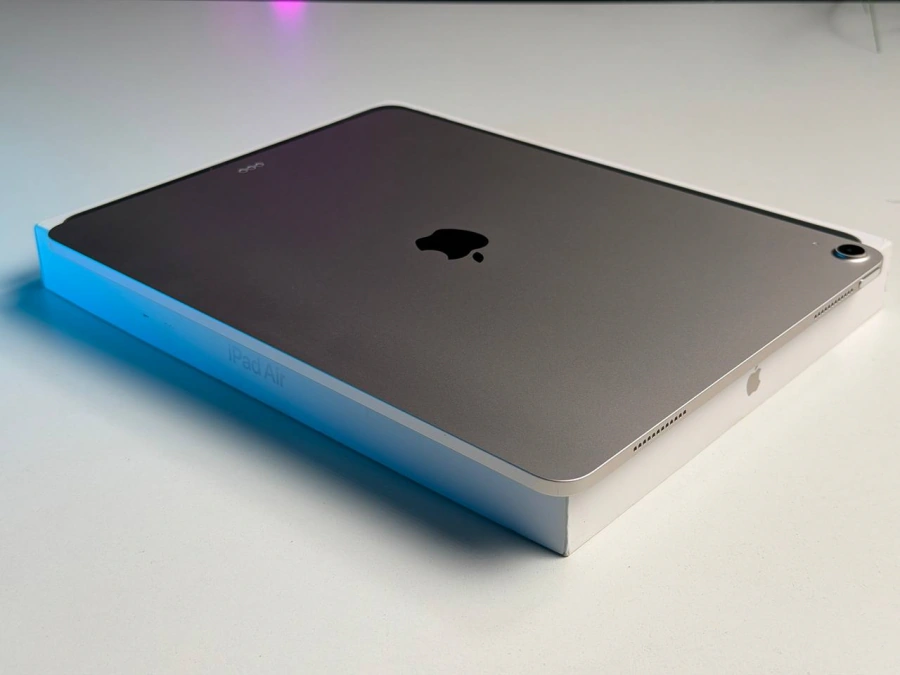 OPEN BOX Планшет Apple iPad Air 13'' M4 2026 Wi-Fi 256GB Starlight (MH5W4) - Стан: ідеальний | Акумулятор: 100% | Комплектація: повний | Гарантія: 3 міс.