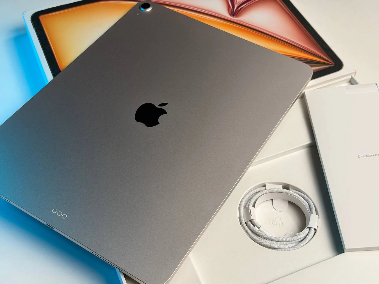 OPEN BOX Планшет Apple iPad Air 13'' M4 2026 Wi-Fi 256GB Starlight (MH5W4) - Стан: ідеальний | Акумулятор: 100% | Комплектація: повний | Гарантія: 3 міс.