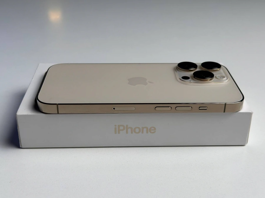 ВЖИВАНИЙ Б/У Apple iPhone 14 Pro 128GB Gold (MQ083) - Стан: гарний (мінялась камера) | Акумулятор: 100% | Комплектація: повний | Гарантія: 3 міс.
