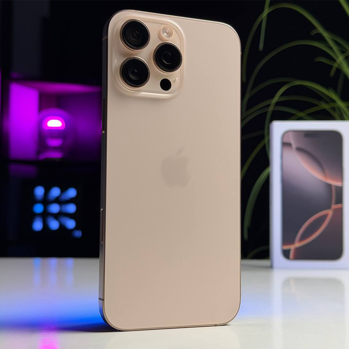 ВЖИВАНИЙ Б/У Apple iPhone 16 Pro Max 1TB Desert Titanium (MYX63) - Стан: ідеальний | Акумулятор: 91% | Комплектація: повний | Гарантія: 3 міс.