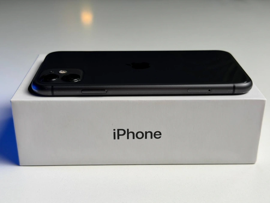 ВЖИВАНИЙ Б/У Apple iPhone 11 128GB Black (MHCX3, MHDH3) - Состояние: удовлетворительный | Аккумулятор: 100% | Комплектация: полный | Гарантия: 3 мес.