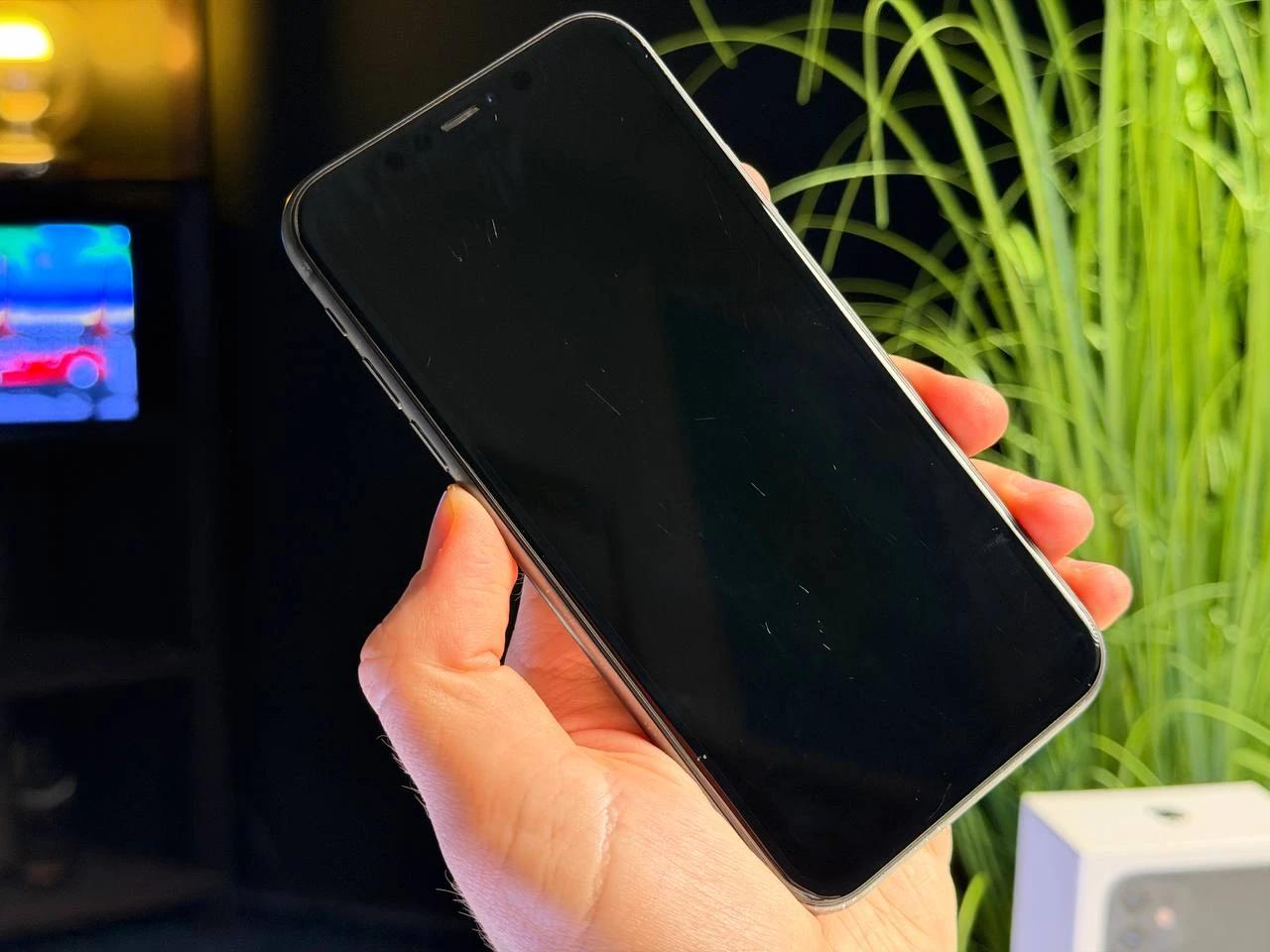 ВЖИВАНИЙ Б/У Apple iPhone 11 128GB Black (MHCX3, MHDH3) - Состояние: удовлетворительный | Аккумулятор: 100% | Комплектация: полный | Гарантия: 3 мес.