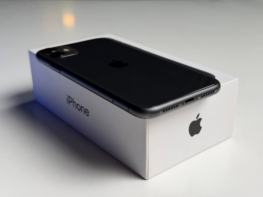ВЖИВАНИЙ Б/У Apple iPhone 11 128GB Black (MHCX3, MHDH3) - Состояние: удовлетворительный | Аккумулятор: 100% | Комплектация: полный | Гарантия: 3 мес.