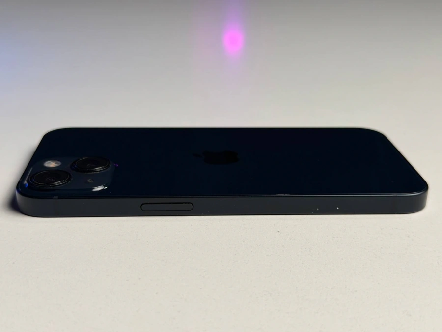 ВЖИВАНИЙ Б/У Apple iPhone 13 128GB Midnight (MLML3, MLPF3) - Состояние: хороший | Аккумулятор: 100% | Комплектация: iPhone, кабель | Гарантия: 3 мес.