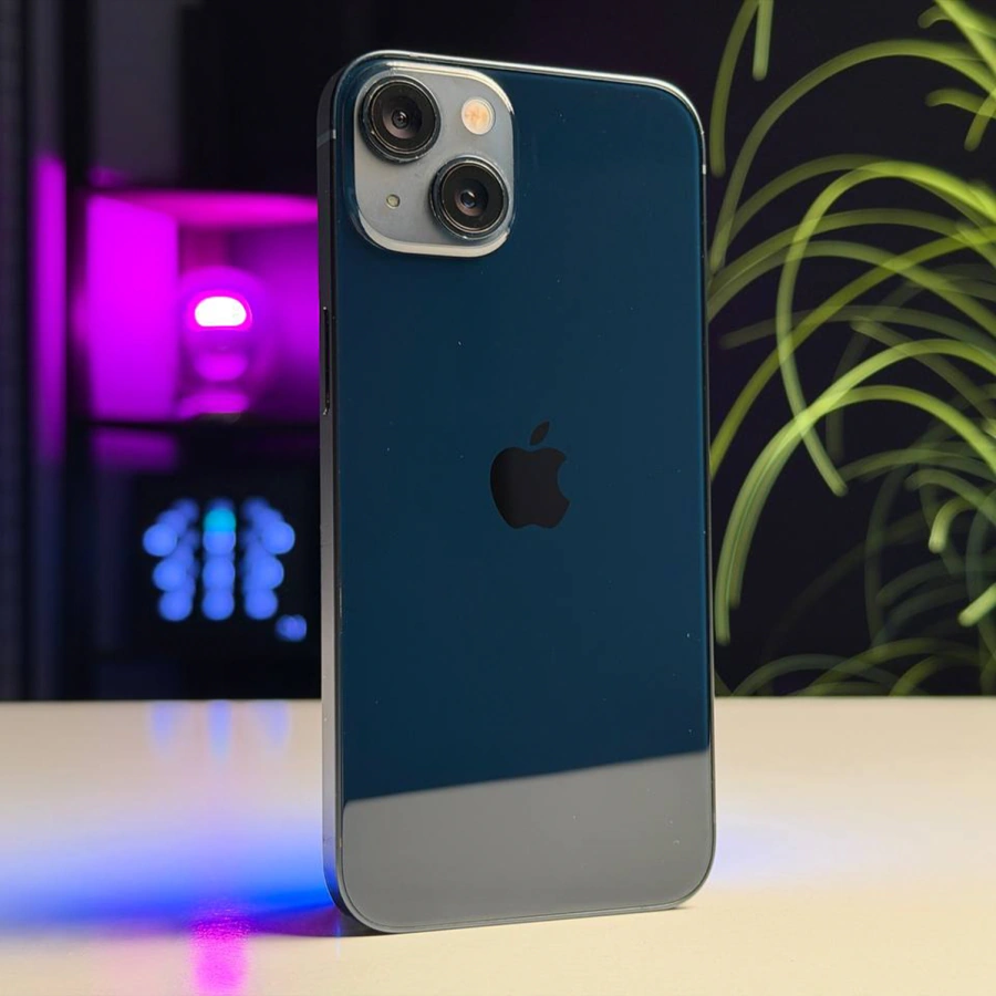 ВЖИВАНИЙ Б/У Apple iPhone 13 128GB Midnight (MLML3, MLPF3) - Состояние: хороший | Аккумулятор: 100% | Комплектация: iPhone, кабель | Гарантия: 3 мес.