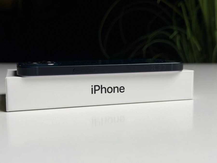 ВЖИВАНИЙ Б/У Apple iPhone 13 256GB Midnight (MLMU3, MLQ63) - Стан: гарний | Акумулятор: 88% | Комплектація: повний | Гарантія: 3 міс.
