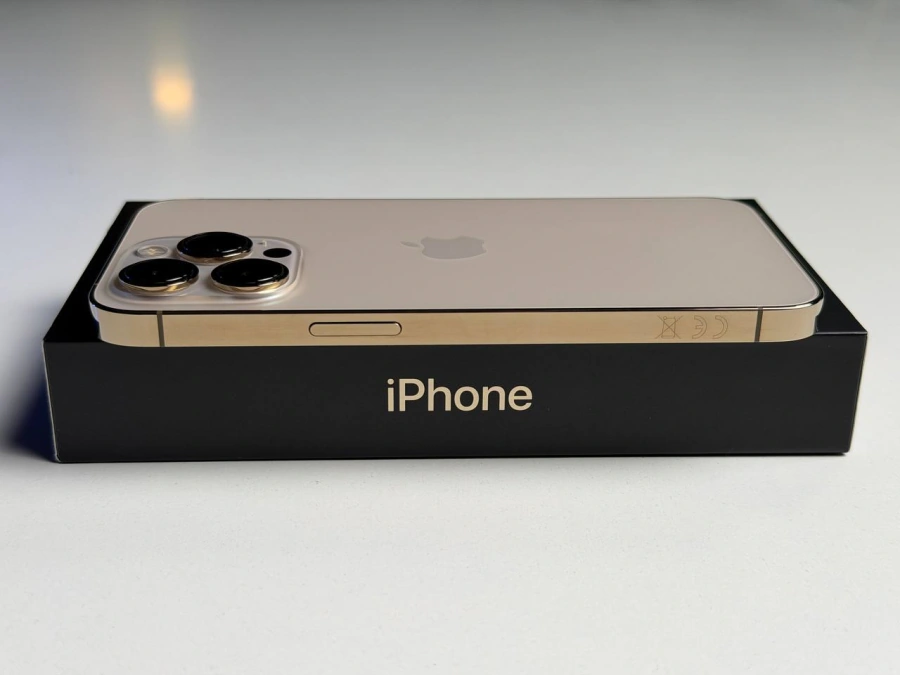 ВЖИВАНИЙ Б/У Apple iPhone 13 Pro 256GB Gold (MLTY3, MLVK3) - Состояние: хороший | Аккумулятор: 100% | Комплектация: полный | Гарантия: 3 мес.