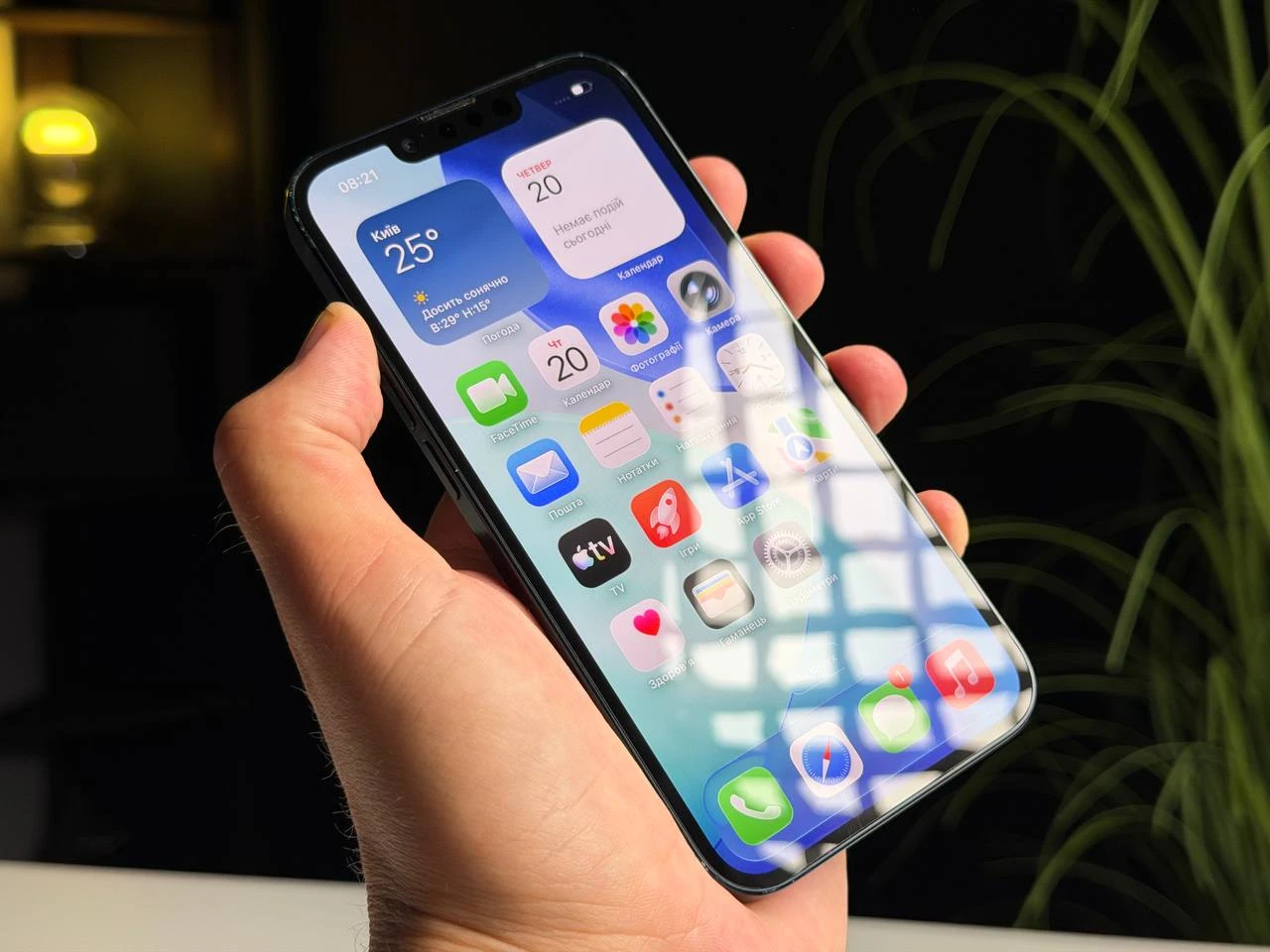 ВЖИВАНИЙ Б/У Apple iPhone 14 128GB Midnight (MPUF3) - Стан: задовільний | Акумулятор: 100% | Комплектація: повний | Гарантія: 3 міс.