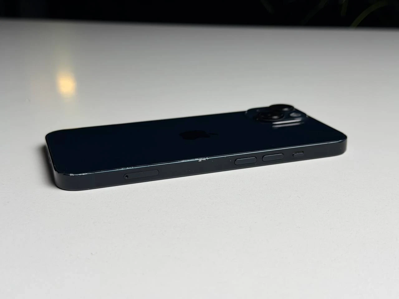 ВЖИВАНИЙ Б/У Apple iPhone 14 128GB Midnight (MPUF3) - Стан: задовільний | Акумулятор: 100% | Комплектація: повний | Гарантія: 3 міс.
