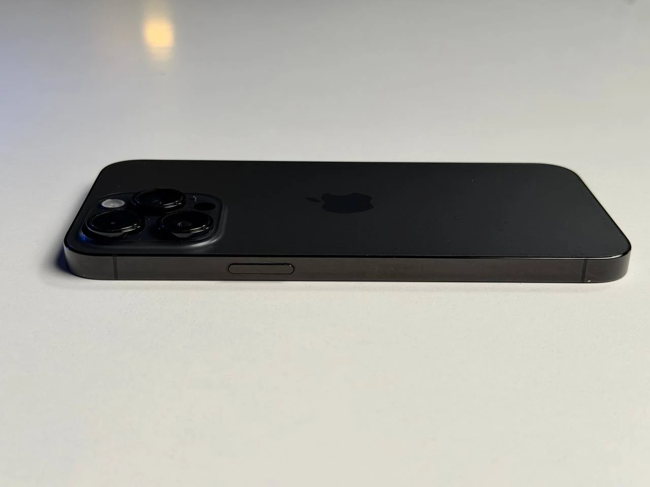 ВЖИВАНИЙ Б/У Apple iPhone 14 Pro Max 256GB Space Black (MQ9U3) - Состояние: хороший | Аккумулятор: 100% | Комплектация: iPhone, кабель | Гарантия: 3 мес.