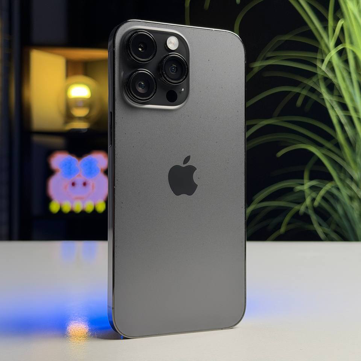 ВЖИВАНИЙ Б/У Apple iPhone 14 Pro Max 256GB Space Black (MQ9U3) - Состояние: хороший | Аккумулятор: 100% | Комплектация: iPhone, кабель | Гарантия: 3 мес.