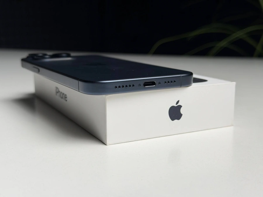 ВЖИВАНИЙ Б/У Apple iPhone 15 Pro Max 256GB Blue Titanium (MU7A3) - Стан: ідеальний | Акумулятор: 91% | Комплектація: повний | Гарантія: 3 міс.