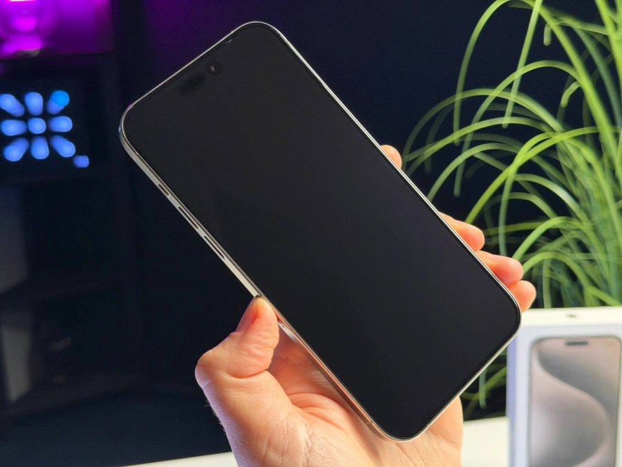 ВЖИВАНИЙ Б/У Apple iPhone 15 Pro Max 256GB Natural Titanium (MU793) - Состояние: хороший | Аккумулятор: 100% | Комплектация: полный | Гарантия: 3 мес.