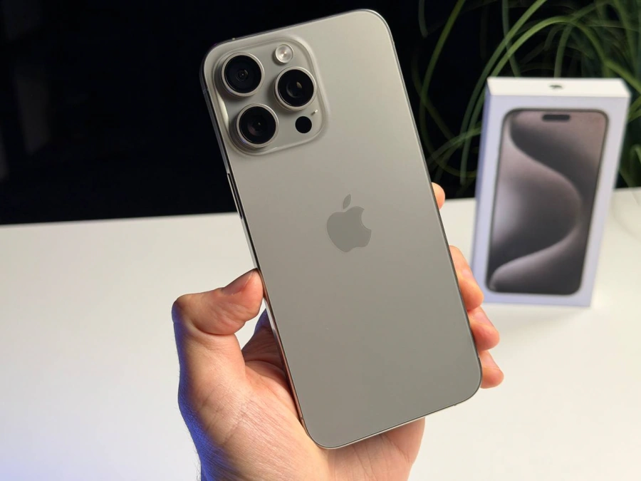 ВЖИВАНИЙ Б/У Apple iPhone 15 Pro Max 256GB Natural Titanium (MU793) - Состояние: хороший | Аккумулятор: 100% | Комплектация: полный | Гарантия: 3 мес.