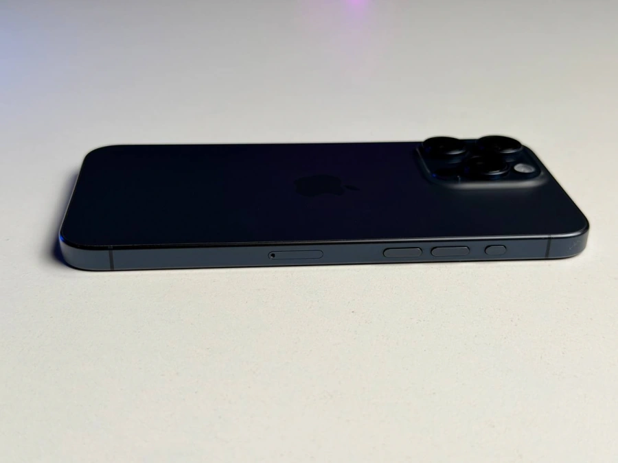 ВЖИВАНИЙ Б/У Apple iPhone 15 Pro Max 512GB Blue Titanium (MU7F3) - Стан: гарний | Акумулятор: 100% | Комплектація: повний | Гарантія: 3 міс.